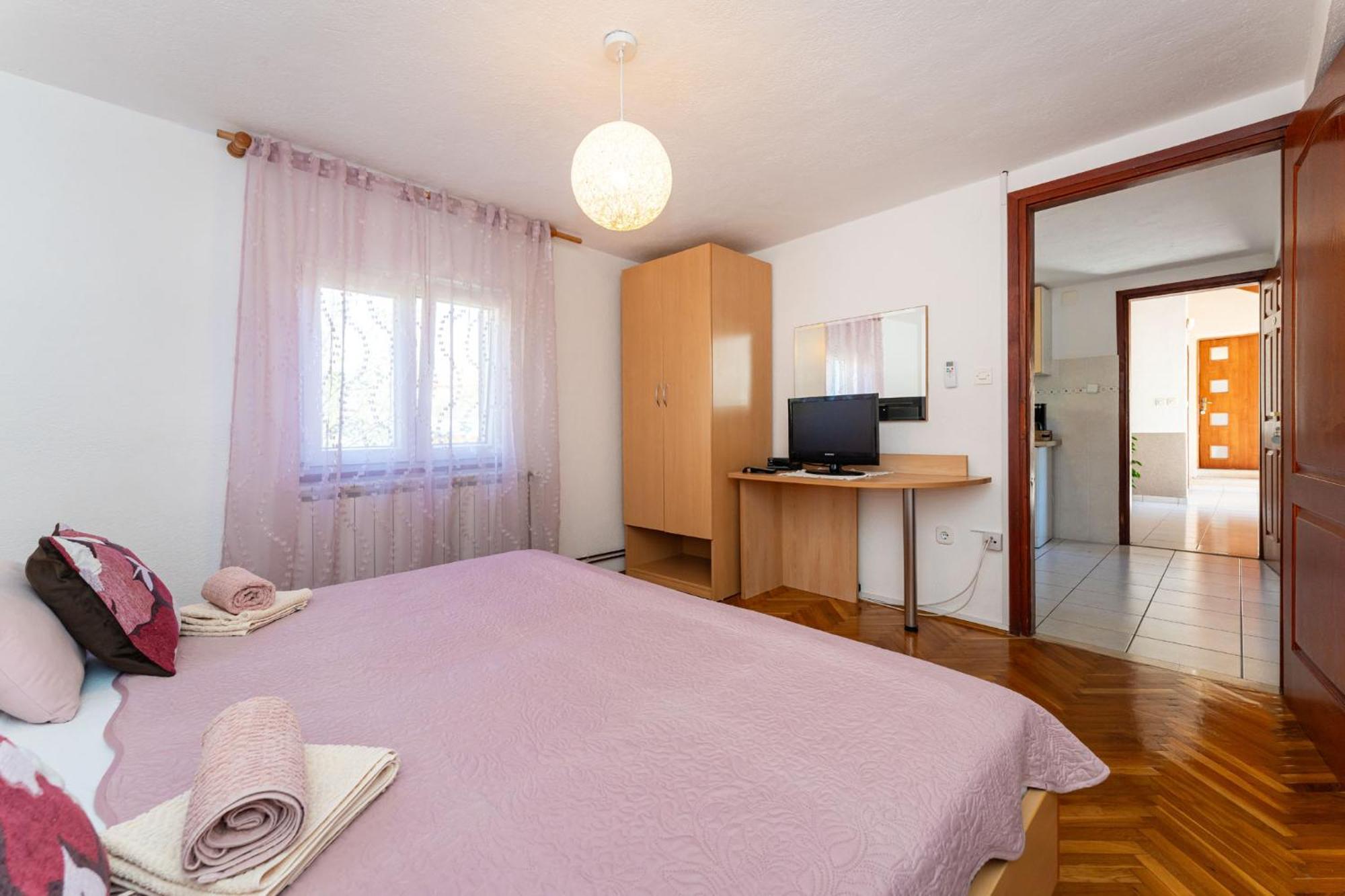 Apartments Adriana Starigrad Paklenica Værelse billede