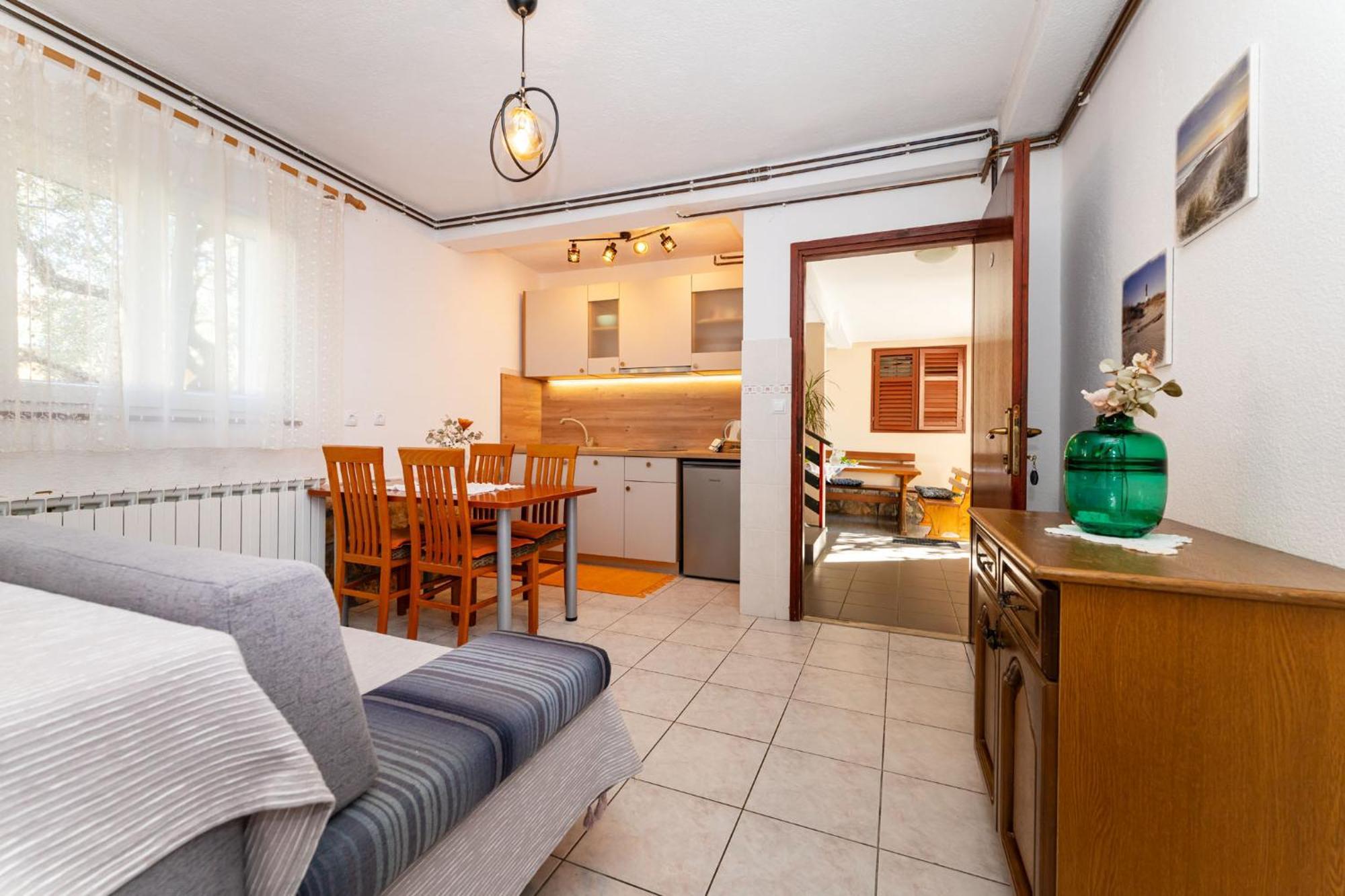 Apartments Adriana Starigrad Paklenica Eksteriør billede